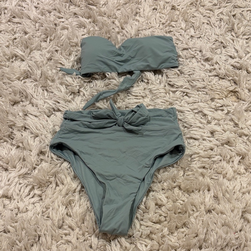 Gliks Strapless Bikini Set